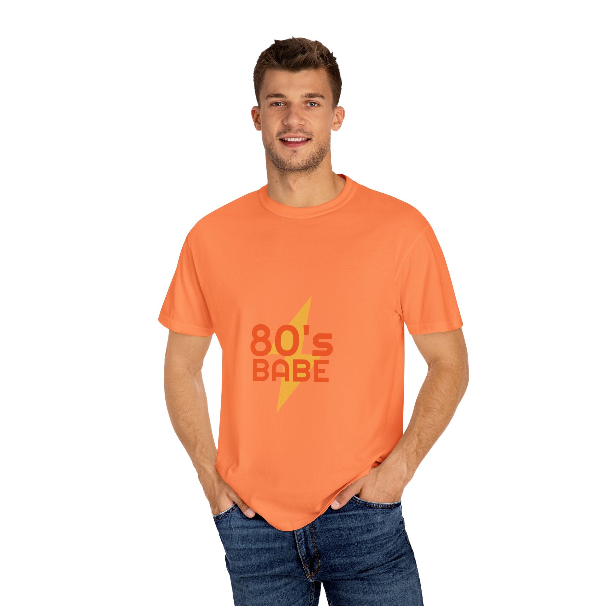 Retro 80's Babe T-Shirt, Vintage Style Tee, Casual Outfits for Women, Gift for Birthday, Nostalgic Fashion Top